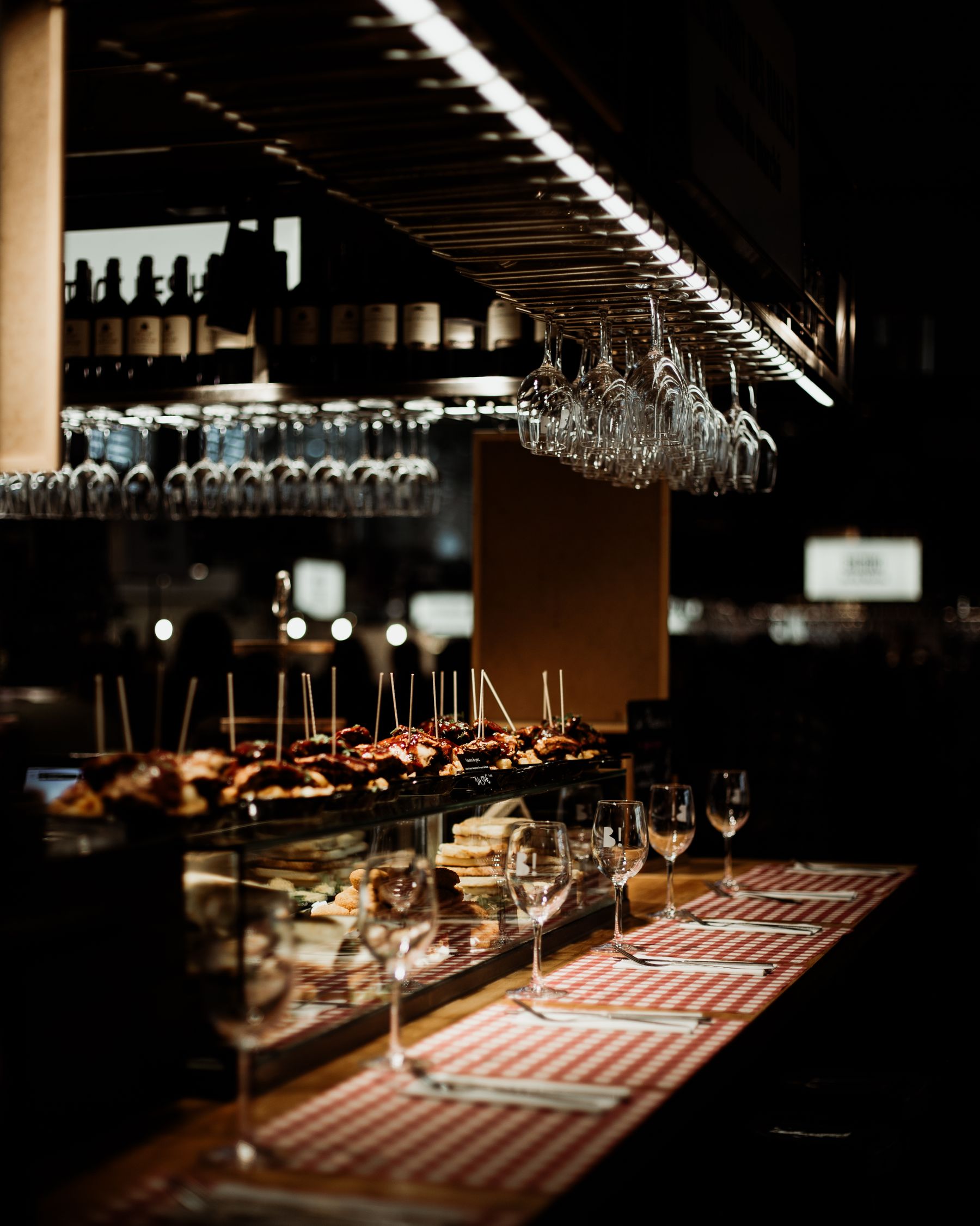 The apéritif bar at Vespers